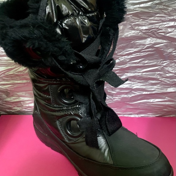 GUESS SHINY PUFFER Winter Boots size 7 - Picture 7 of 12
